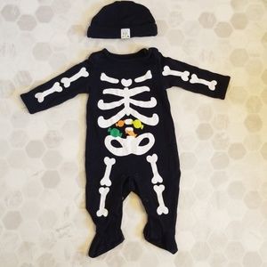 Skeleton footie & hat